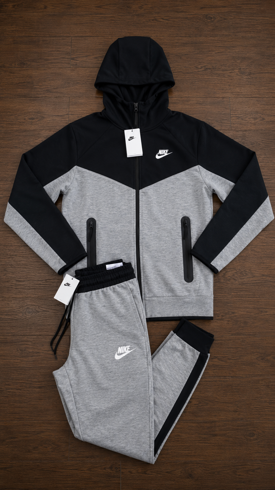 NIKE TECH FLEECE - GREY/BLACK