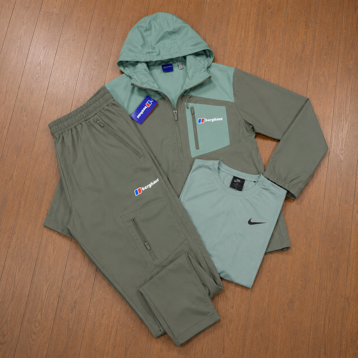 BERGHUAS TRACKSUIT SET - TEAL GREEN
