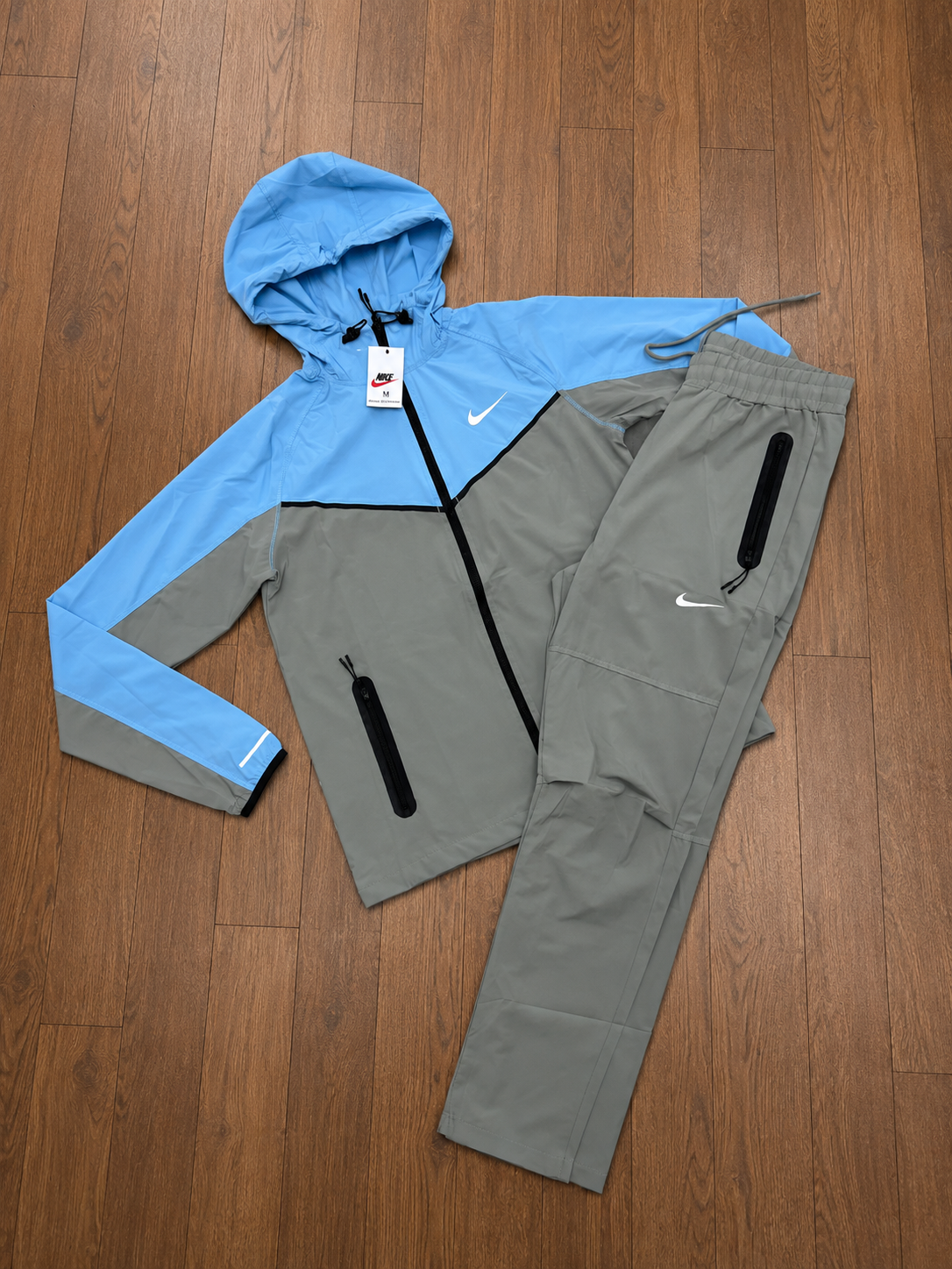 NIKE WINDRUNNER TRACKSUIT SET - LIGHT BLUE/GREY