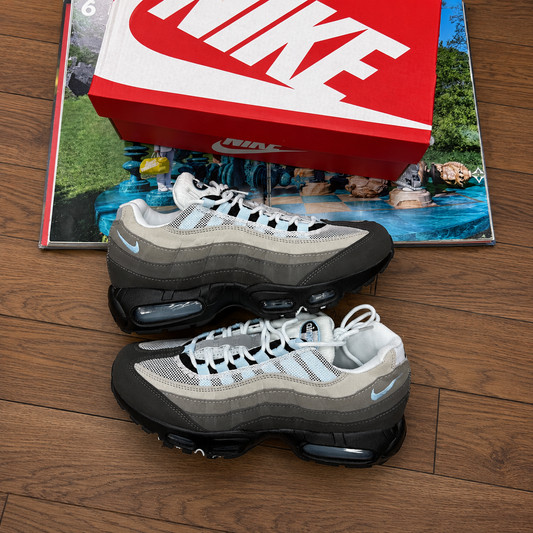 NIKE AIRMAX 95 - WHITE/GREY/LIGHT BLUE