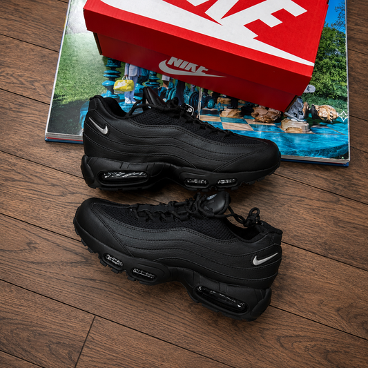NIKE AIRMAX 95 - TRIPLE BLACK