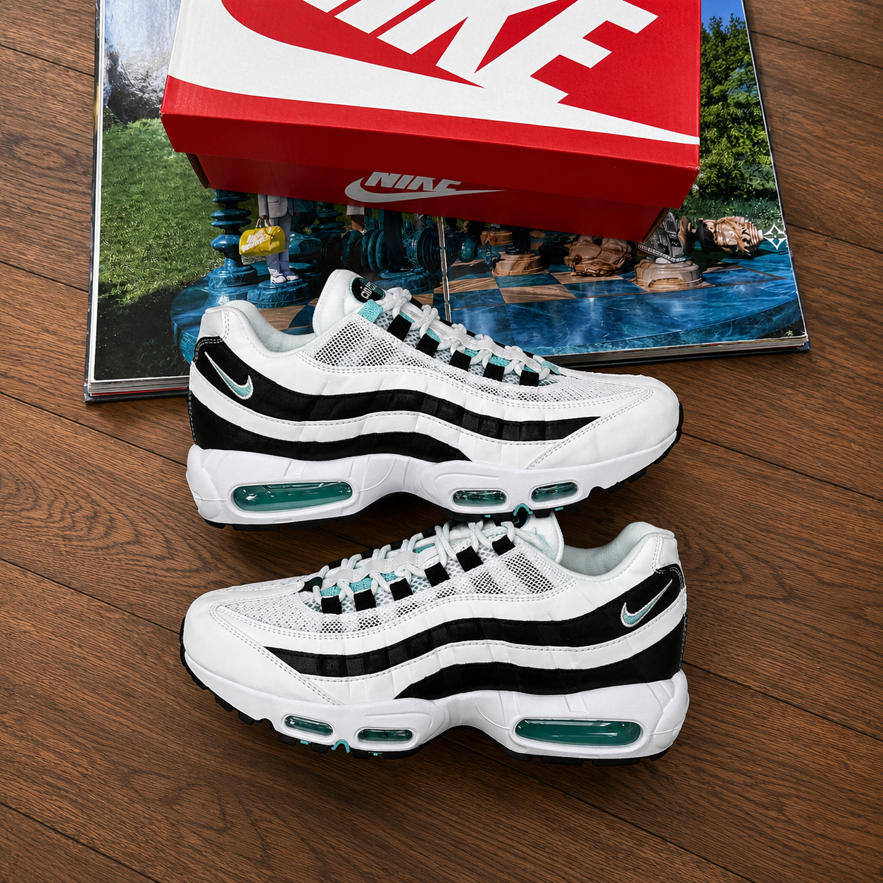 NIKE AIRMAX 95 - WHITE/BLACK/MINT GREEN